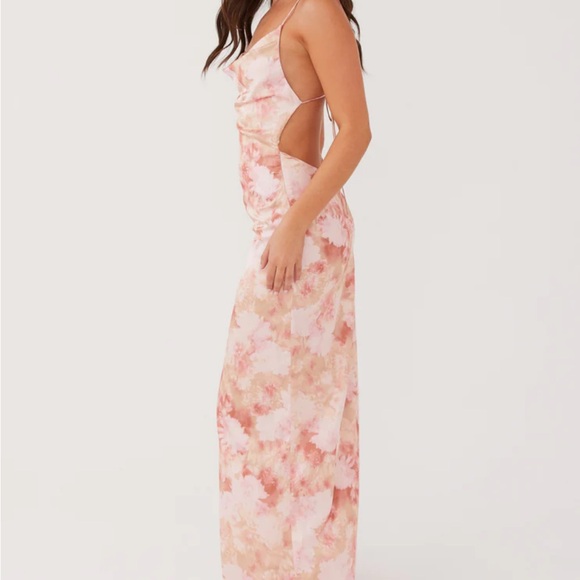 Peppermayo Exclusive - Dancing In The Sky Maxi Dress - Flower Garden - Picture 2 of 5